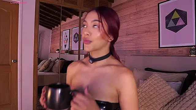 AmmyScott online show from March 31, 7:27 pm