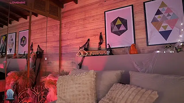 Snapshot of AmmyScott chatting on October 29, 10:52 pm AmmyScott online show from October 29, 10:52 pm