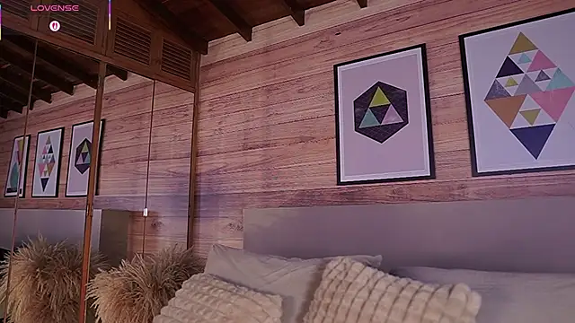 Snapshot of AmmyScott chatting on October 22, 10:52 pm AmmyScott online show from October 22, 10:52 pm