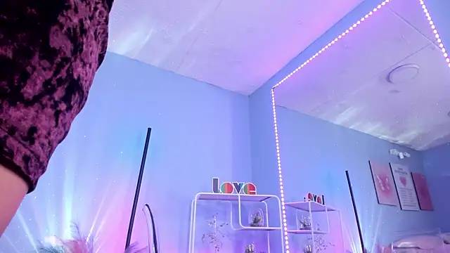 MaveParks  online show from October 1, 11:36 am