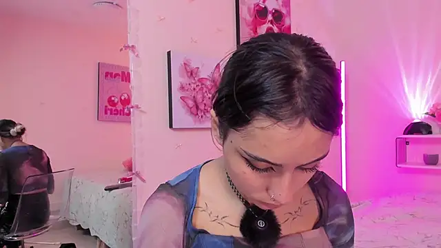 MaveParks  online show from December 19, 12:07 pm