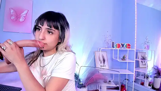 MaveParks  online show from September 26, 11:28 am