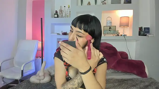 MaveParks  online show from April 4, 2:23 pm