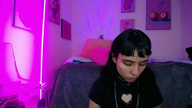 MaveParks  online show from March 21, 3:27 pm