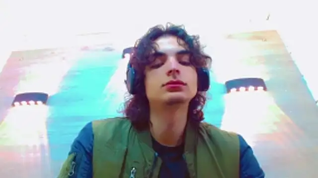 Sr BonnyEthan online show from November 4, 1:48 pm