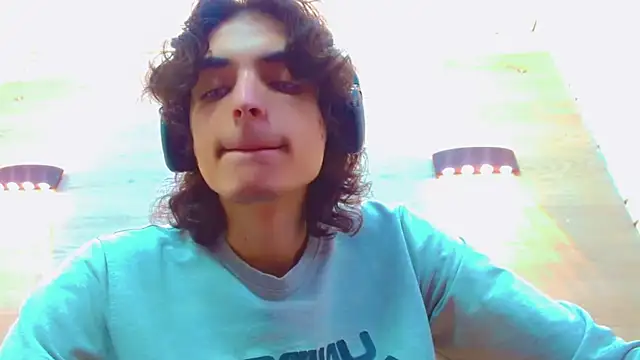 Sr BonnyEthan online show from October 29, 1:43 pm