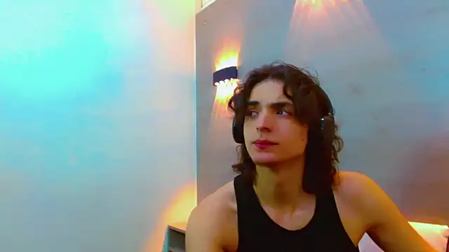 Sr BonnyEthan online show from October 28, 1:32 pm