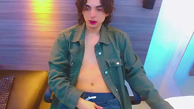 Sr BonnyEthan online show from May 29, 1:06 pm