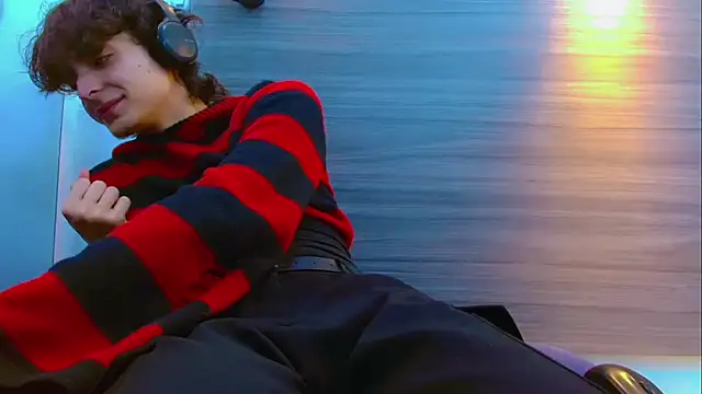 Sr BonnyEthan online show from March 16, 1:04 pm