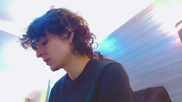 Sr BonnyEthan online show from April 7, 1:02 pm