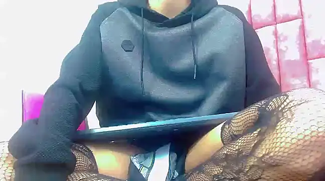 Snapshot of Sr_BonnyEthan chatting on January 30, 1:53 pm Sr BonnyEthan online show from January 30, 1:53 pm