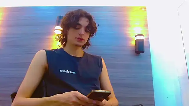 Sr BonnyEthan online show from May 9, 1:03 pm