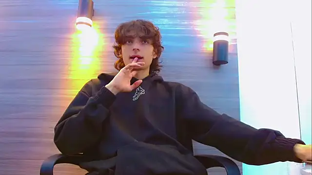 Sr BonnyEthan online show from March 23, 1:22 pm