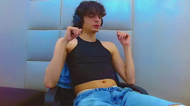 Sr BonnyEthan online show from March 4, 12:57 pm