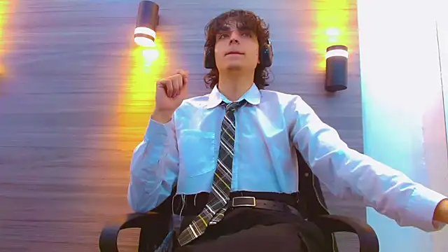 Sr BonnyEthan online show from April 2, 1:07 pm