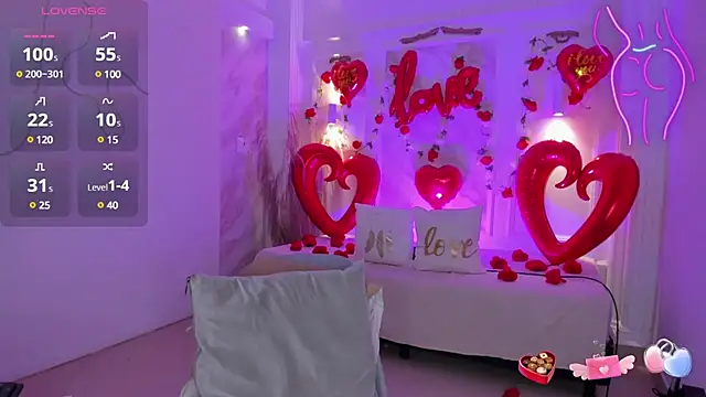 Snapshot of NastassjaCandy chatting on February 15, 3:17 pm NastassjaCandy online show from February 15, 3:17 pm