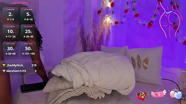 Snapshot of NastassjaCandy chatting on March 1, 10:21 pm NastassjaCandy online show from March 1, 10:21 pm