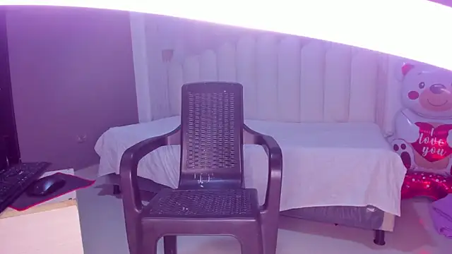 NastassjaCandy online show from February 28, 7:46 pm