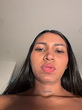 Barbiebrunette  online show from October 22, 3:28 am