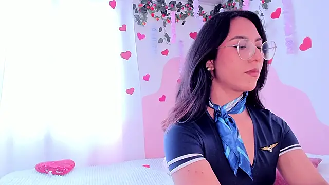 DaraBeckett online show from February 15, 6:07 pm