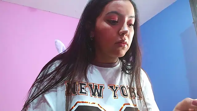 Snapshot of Isa-Jones chatting on October 1, 9:40 pm Isa-Jones online show from October 1, 9:40 pm