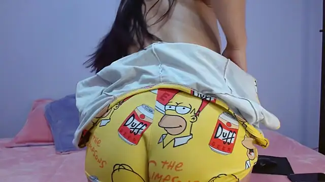 Snapshot of Isa-Jones chatting on December 11, 12:12 am Isa-Jones online show from December 11, 12:12 am