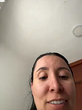 emely sexx20 online show from March 31, 4:53 pm