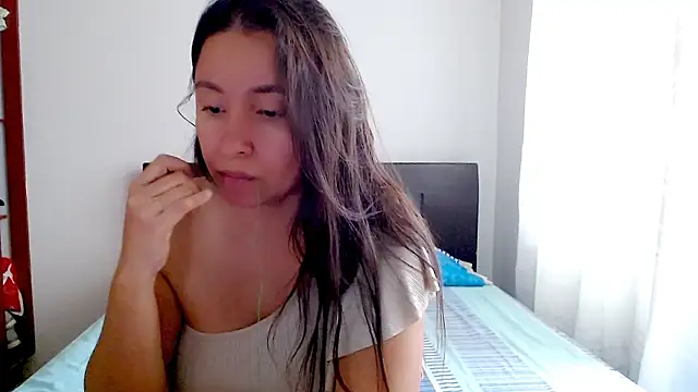 emely sexx20 online show from October 31, 8:16 pm