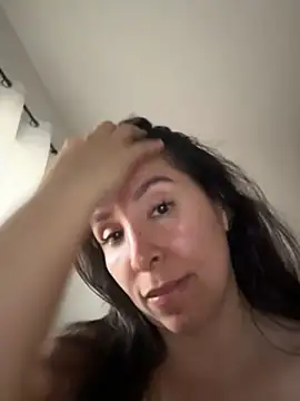 emely sexx20 online show from February 25, 10:20 pm