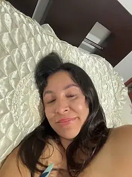 emely sexx20 online show from March 2, 2:56 am