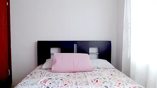 emely sexx20 online show from November 3, 5:38 pm