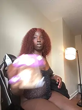 vixenpaisley2 online show from September 25, 4:13 pm