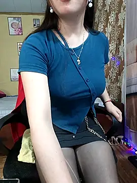 Lanian 99 online show from November 2, 3:33 am