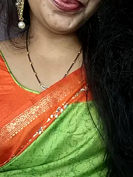Snapshot of bangarau_telugu_bujji chatting on January 30, 10:40 am bangarau telugu bujji online show from January 30, 10:40 am