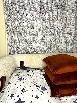 Favoritegirl1 online show from January 18, 12:25 am