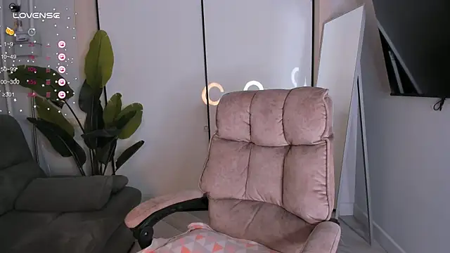 helen ramsay online show from December 15, 2:56 pm