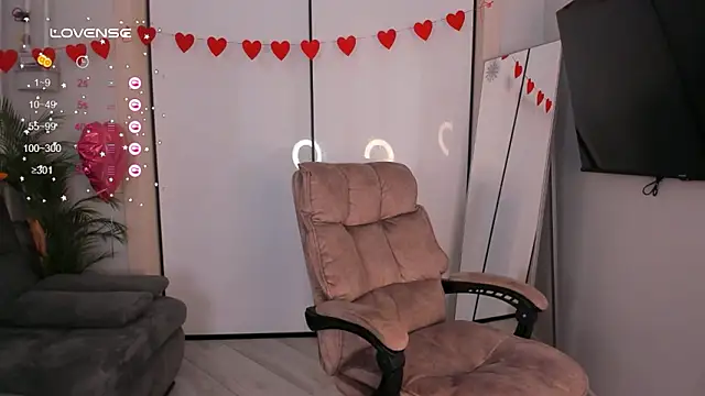 helen ramsay online show from March 13, 3:06 pm