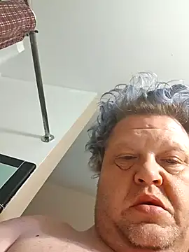 jrsexy83 online show from November 7, 4:33 pm