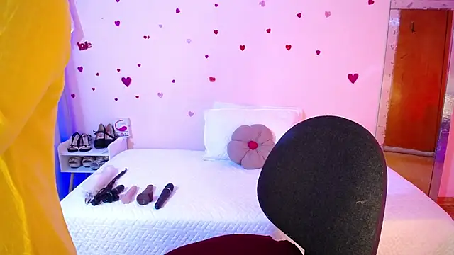 Snapshot of ashlei_ chatting on November 26, 4:34 am ashlei online show from November 26, 4:34 am