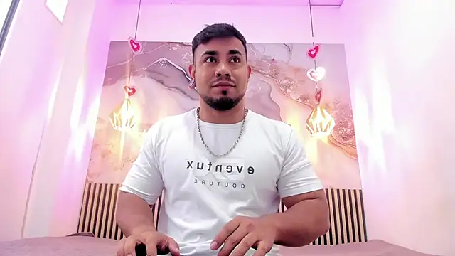 BrianMalonee online show from March 25, 12:15 pm