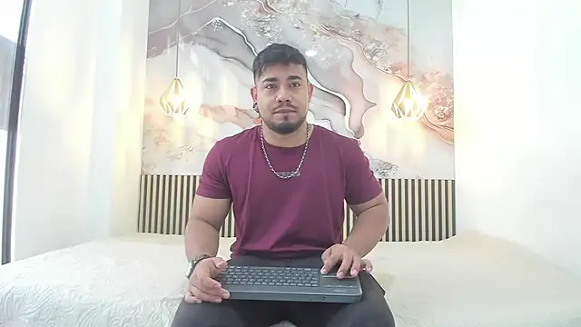 BrianMalonee online show from November 12, 11:58 am