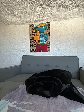 selenaluvv online show from February 21, 11:34 am