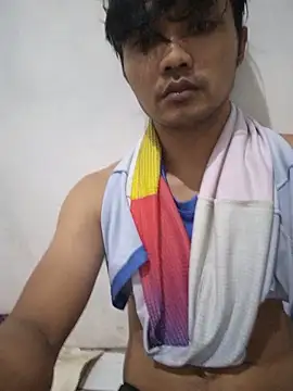Snapshot of jojokom99 chatting on June 18, 4:45 pm jojokom99 online show from June 18, 4:45 pm