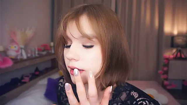 OronaNengl online show from February 16, 7:16 pm