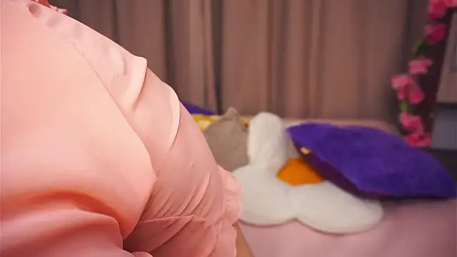 OronaNengl online show from February 10, 1:35 am