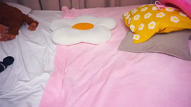 OronaNengl online show from January 31, 1:43 am