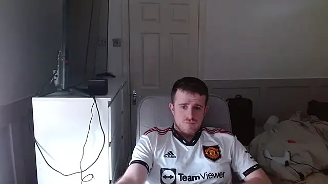 maxy49 online show from April 20, 2:07 pm