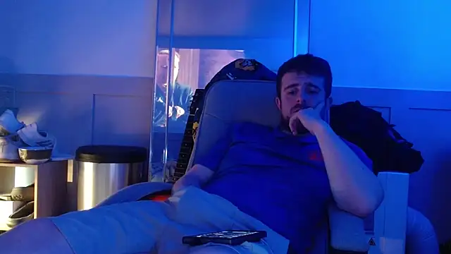 maxy49 online show from November 9, 8:46 pm