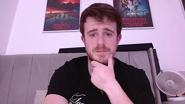 maxy49 online show from December 3, 5:56 pm