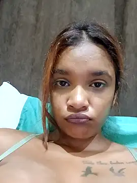 Snapshot of Indianqueen03 chatting on February 9, 5:11 pm Indianqueen03 online show from February 9, 5:11 pm